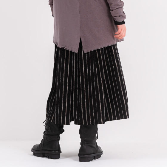 美品✨️MEFU　芽風　ウールとシルク　薄手ジャケット 春や秋に MEFU AUTUMN RECOMMEND OUTFITS 2024AW Vol.3 | OUTFITS | 芽風 MEFU